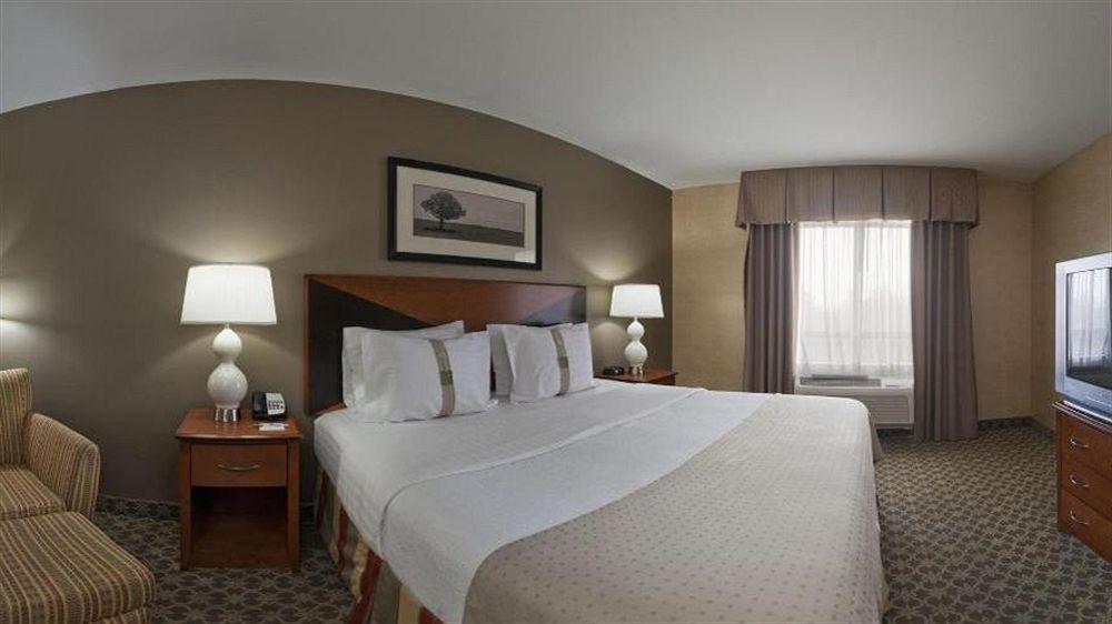 Holiday Inn Carbondale - Conference Center By Ihg Exterior photo