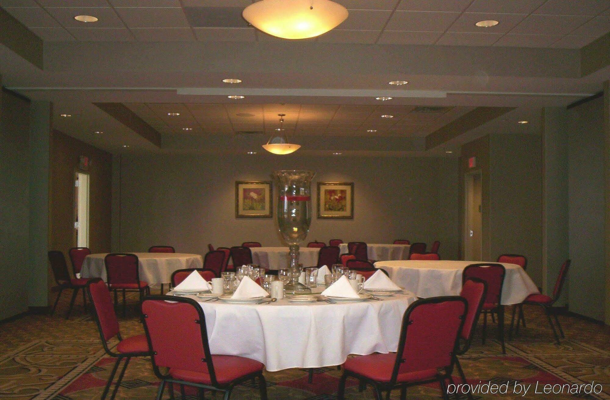Holiday Inn Carbondale - Conference Center By Ihg Exterior photo